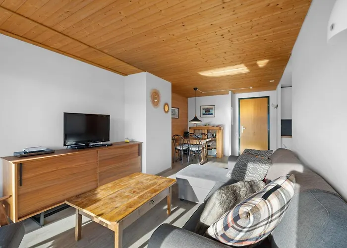 Gemeaux 104 Sur La Place Du Village A Lägenhet *